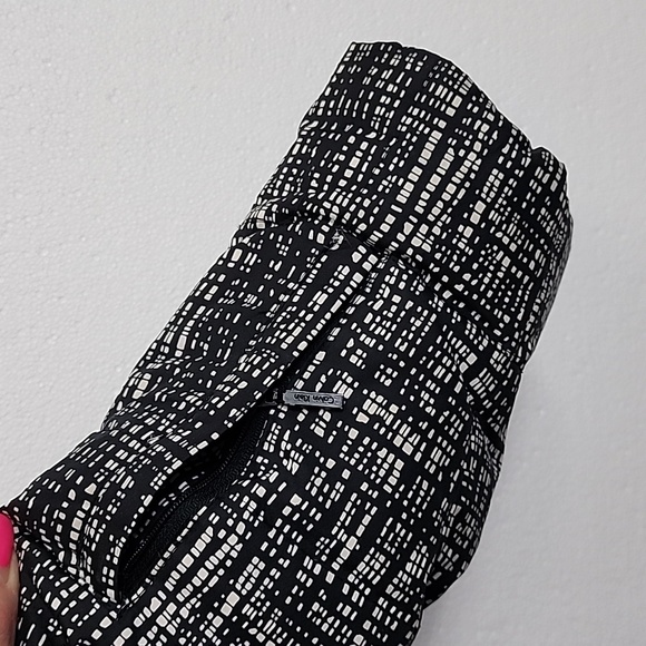 Calvin Klein Down Jacket Size M. - Picture 13 of 13